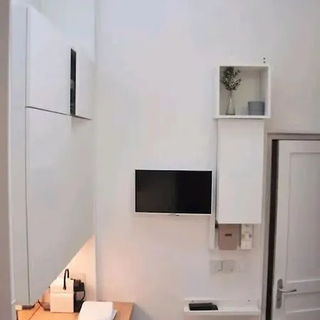 Au Coeur De Joli Nid Equipe Calme Clair Ascenseur Ac Apartment *